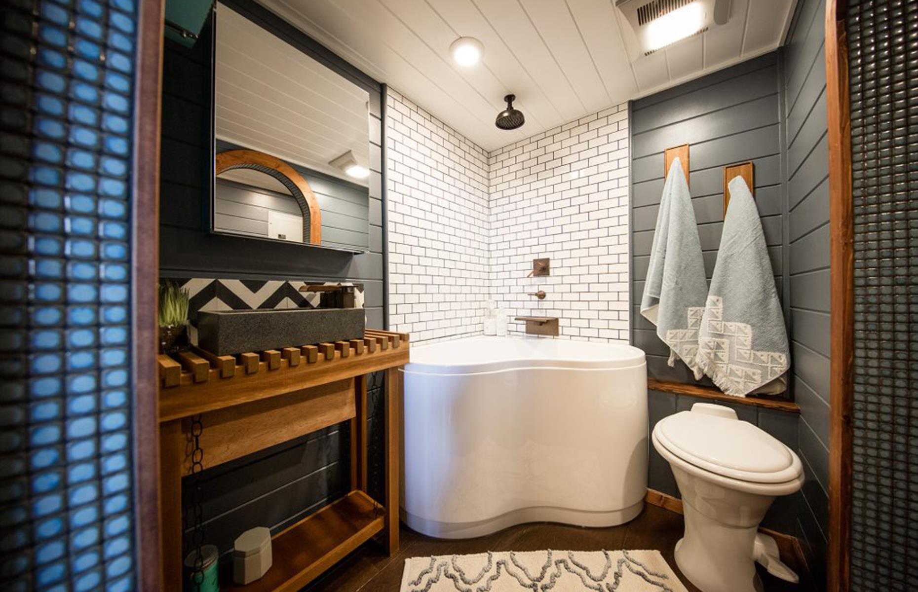 Adventure Home von Tiny Heirloom
